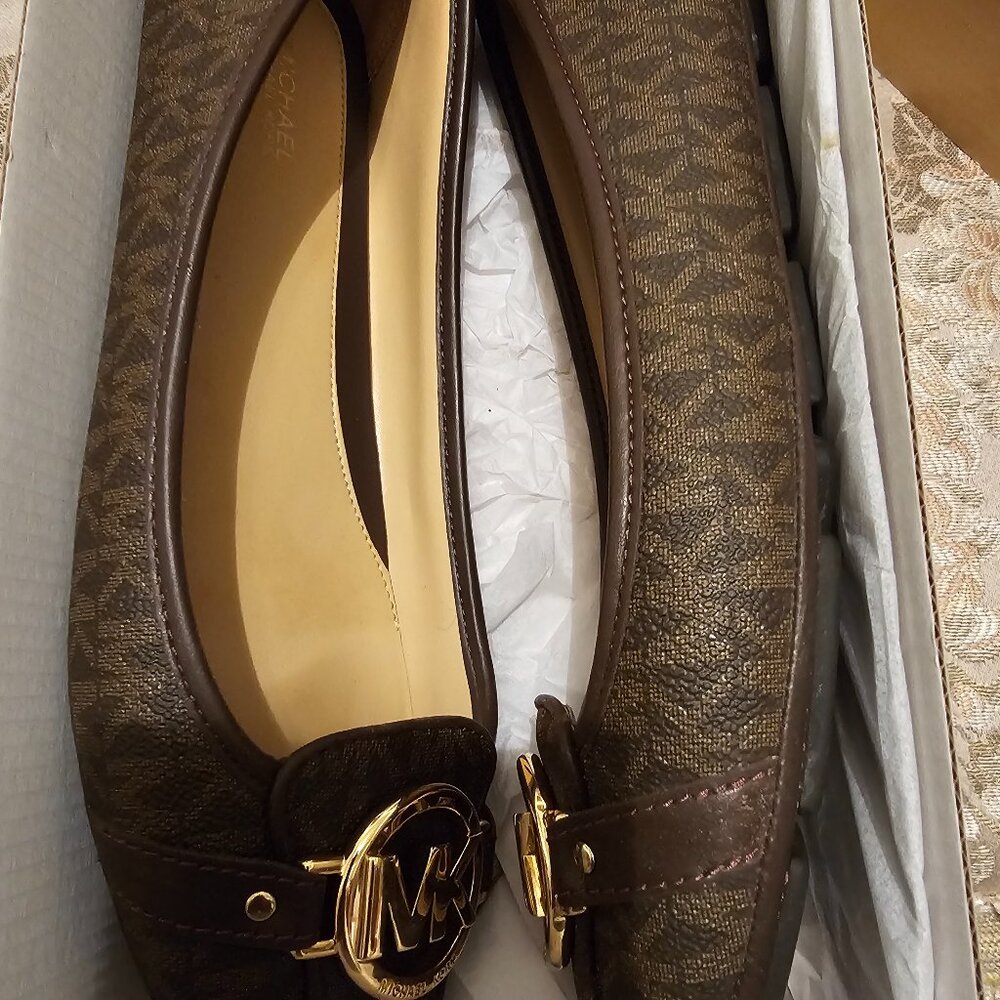 Micheal kors Shoes